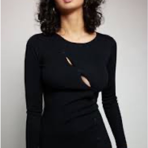 Dynamite mini dress with peekaboo button details XXS fits like XS - Picture 3 of 5